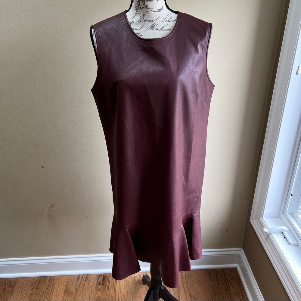 NWT BCBGMaxAzria Sheridan Faux Leather Flounced Dress in Royal Port Sz L - Picture 3 of 9